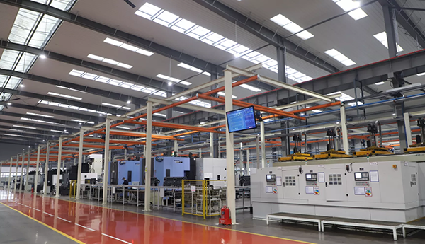 米兰·(milan)中国缸盖砂芯自动修芯机器人